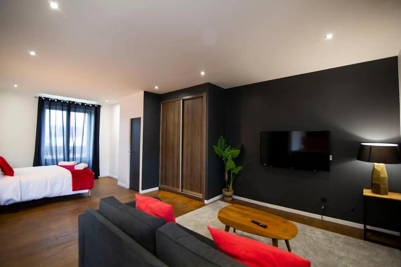 Les Suites Locarno Λιμόζ Εξωτερικό φωτογραφία